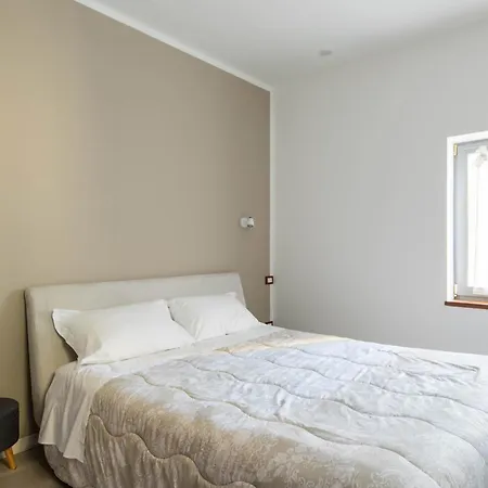 Varenna By Wonderful Italy *